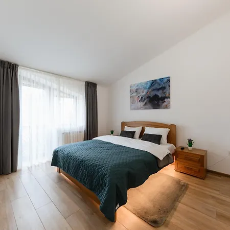 Luxury Apartments Uzhorod Exterior photo